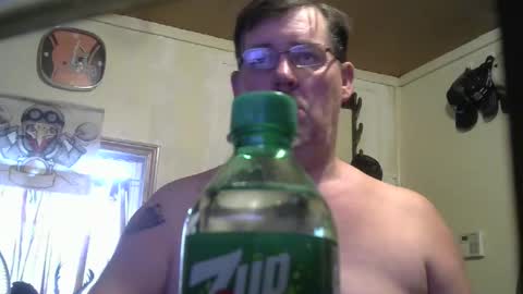 Snapshot of bigjohn41000 chatting on May 30, 2026, 9:45 pm bigjohn41000 online show from May 30, 2026, 9:45 pm
