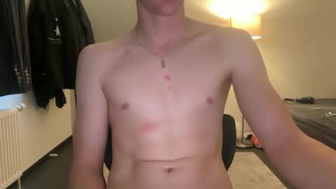 Snapshot of bigleor chatting on February 22, 2026, 3:10 pm bigleor online show from February 22, 2026, 3:10 pm