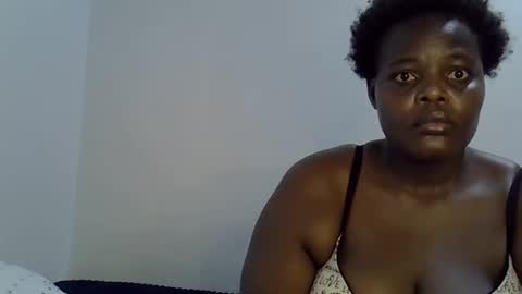 bigmama807715 online show from February 19, 2026, 9:16 am