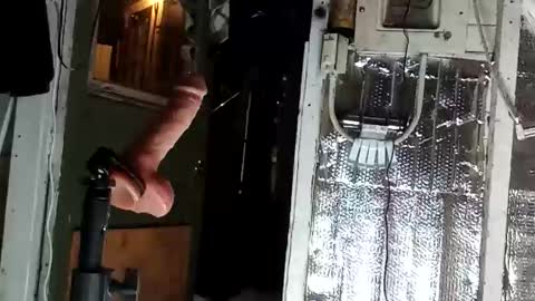 bigmanaround9 online show from November 7, 2025, 8:36 am