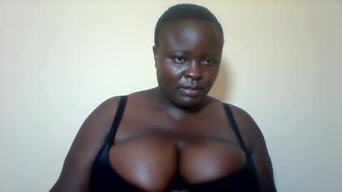 Snapshot of bigmelonss chatting on March 12, 2025, 6:07 am laila online show from March 12, 2025, 6:07 am