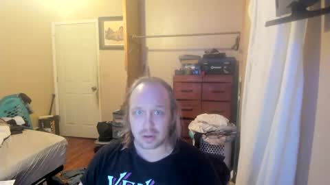 bigmike20129020 online show from February 10, 2025, 1:03 am