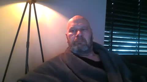 Snapshot of bigmike3339 chatting on February 22, 2025, 8:29 am bigmike3339 online show from February 22, 2025, 8:29 am