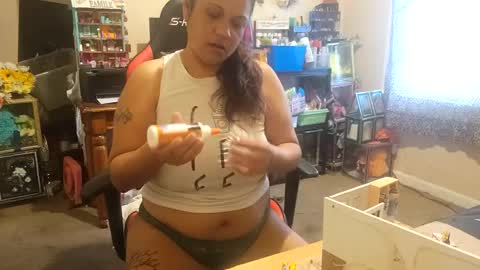 Snapshot of bigolemini chatting on February 10, 2025, 2:26 pm the Mini mami online show from February 10, 2025, 2:26 pm