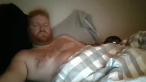 bigred92899 online show from November 10, 2025, 3:27 am