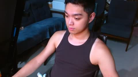 Snapshot of bigshowforyouxx chatting on June 21, 2026, 3:36 pm Jay online show from June 21, 2026, 3:36 pm