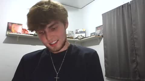 bigskinnyboyshh online show from November 18, 2025, 12:49 am