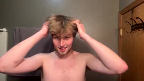 bigskinnyboyshh online show from March 27, 2026, 11:37 pm