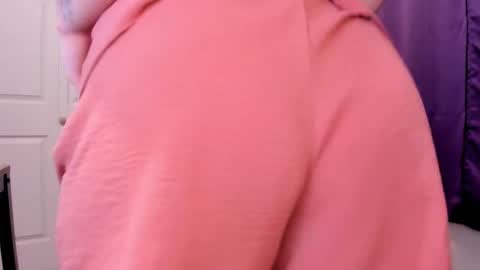 Snapshot of bigt3ti chatting on January 17, 2025, 11:17 am Nubia online show from January 17, 2025, 11:17 am