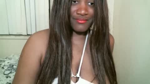 Snapshot of bigtitscassie chatting on February 10, 2025, 3:03 am Bigtitscassie online show from February 10, 2025, 3:03 am