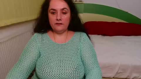 Snapshot of bigtitsclaude chatting on February 18, 2025, 10:14 pm BigTitsClaude online show from February 18, 2025, 10:14 pm