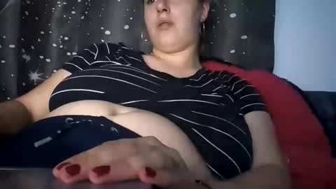 bigtitslala online show from November 11, 2025, 8:31 pm