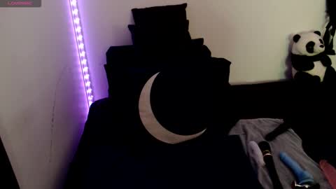 Nichole lights online show from October 30, 2025, 9:04 pm