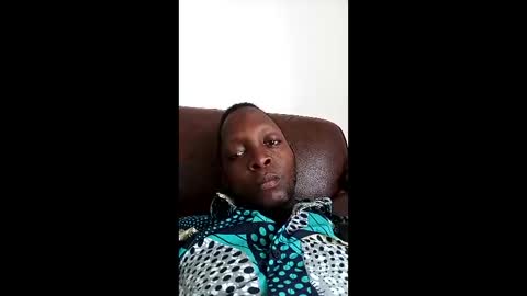 Snapshot of biguyzi chatting on May 21, 2026, 11:06 am biguyzi online show from May 21, 2026, 11:06 am