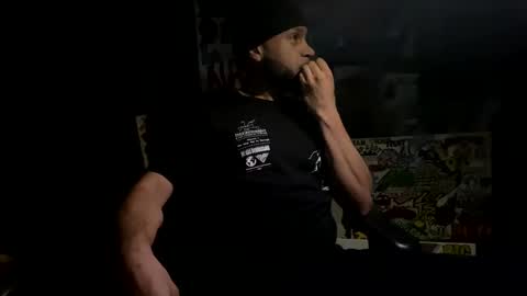 Snapshot of bigwalkdog12 chatting on December 17, 2024, 4:45 am Floppyphallus online show from December 17, 2024, 4:45 am