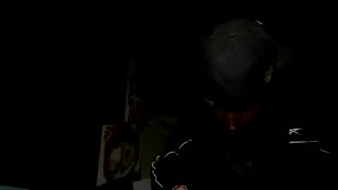 Snapshot of bigwalkdog12 chatting on December 24, 2024, 2:32 am Floppyphallus online show from December 24, 2024, 2:32 am