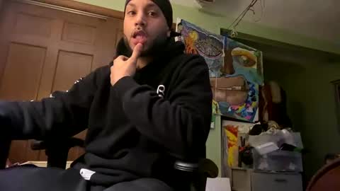 Snapshot of bigwalkdog12 chatting on December 26, 2024, 6:43 pm Floppyphallus online show from December 26, 2024, 6:43 pm