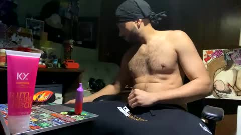 Snapshot of bigwalkdog12 chatting on January 1, 2025, 9:41 pm Floppyphallus online show from January 1, 2025, 9:41 pm