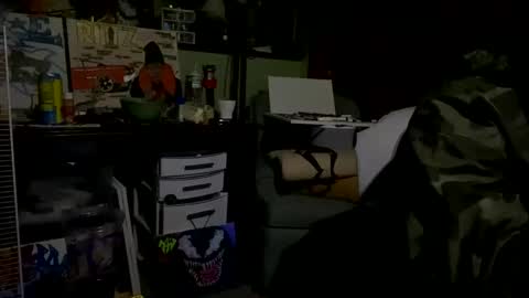 Snapshot of bigwalkdog12 chatting on February 5, 2025, 6:02 am Floppyphallus online show from February 5, 2025, 6:02 am