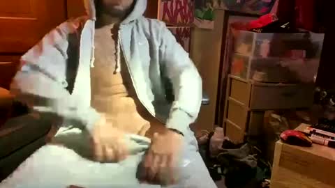 Snapshot of bigwalkdog12 chatting on February 23, 2025, 4:28 am Floppyphallus online show from February 23, 2025, 4:28 am