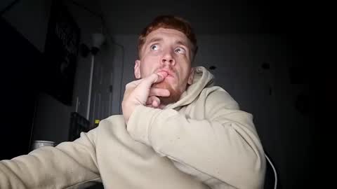 Snapshot of bigwhited2115 chatting on October 24, 2025, 6:54 am Onlyfans redheadedwhitedick online show from October 24, 2025, 6:54 am