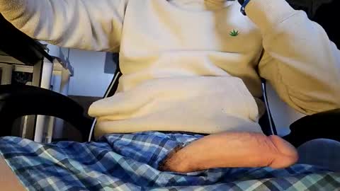 Snapshot of bigwhited2115 chatting on November 14, 2025, 11:13 pm Onlyfans redheadedwhitedick online show from November 14, 2025, 11:13 pm