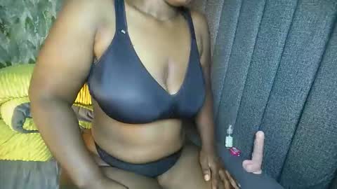 Snapshot of bigyybigy chatting on March 2, 2026, 4:58 pm bigyybigy online show from March 2, 2026, 4:58 pm