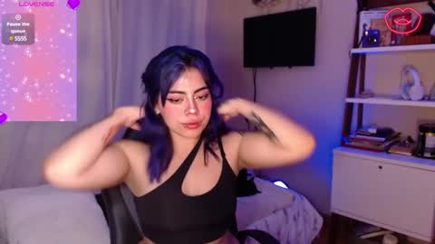 Snapshot of biigbooty_ chatting on December 3, 2024, 3:52 am biigbooty_ online show from December 3, 2024, 3:52 am