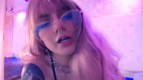 Biizzy online show from September 8, 2025, 9:25 pm