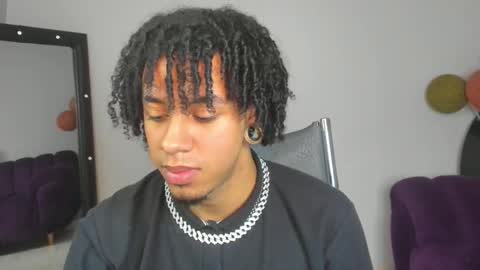 Sebas online show from December 2, 2025, 2:56 pm