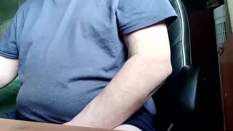 billlllllyb online show from April 5, 2026, 4:59 pm