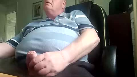 Snapshot of billlllllyb chatting on May 20, 2026, 1:50 pm billlllllyb online show from May 20, 2026, 1:50 pm