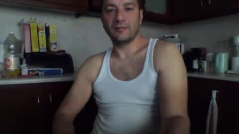 Snapshot of billos26 chatting on May 7, 2026, 7:25 am billys greece online show from May 7, 2026, 7:25 am