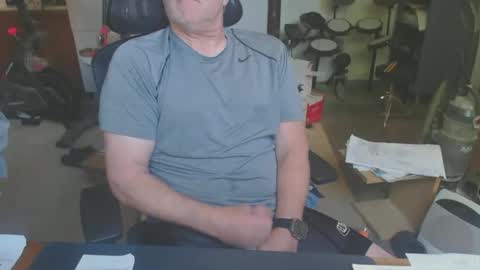 Snapshot of billp750876 chatting on May 25, 2026, 6:58 pm billp750876 online show from May 25, 2026, 6:58 pm