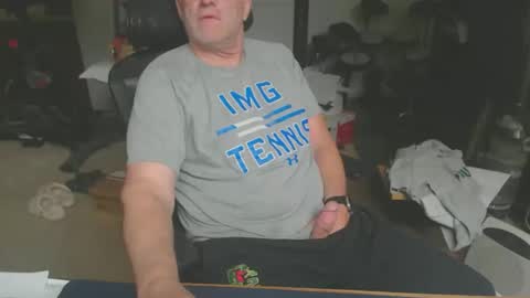 Snapshot of billp750876 chatting on May 31, 2026, 3:52 pm billp750876 online show from May 31, 2026, 3:52 pm