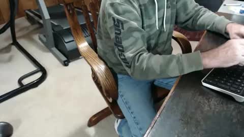 billy471 online show from March 6, 2026, 9:22 pm