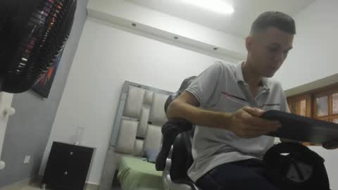 Snapshot of billy__coogan chatting on May 21, 2026, 1:51 pm billy__coogan online show from May 21, 2026, 1:51 pm