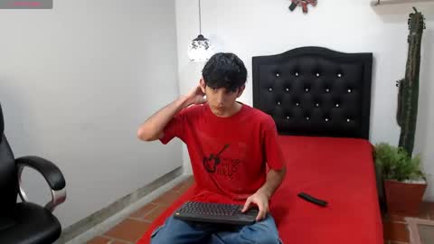 Snapshot of billy_wild chatting on May 6, 2026, 11:15 am billy wild online show from May 6, 2026, 11:15 am