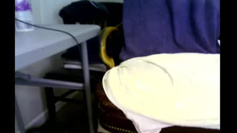 bimale4hotphuk online show from February 10, 2025, 9:04 pm