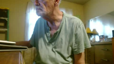 Snapshot of bimbttm chatting on July 3, 2026, 10:32 am Bimbttm online show from July 3, 2026, 10:32 am