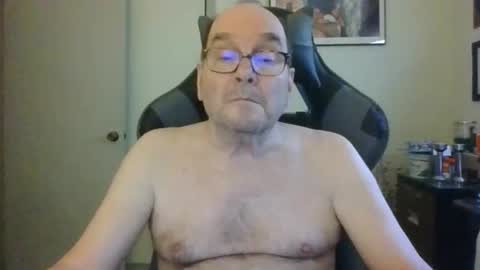Snapshot of bink195234 chatting on May 3, 2026, 4:02 pm Bink195234 online show from May 3, 2026, 4:02 pm