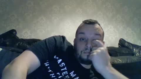 Snapshot of biopenjay chatting on December 28, 2024, 12:04 am biopenjay online show from December 28, 2024, 12:04 am