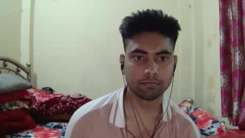 birbikrom104 online show from March 5, 2026, 3:19 pm