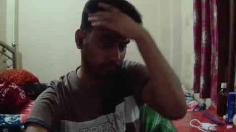 birbikrom104 online show from April 13, 2026, 12:43 pm