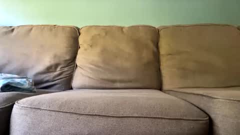 bisensualboy online show from October 20, 2025, 3:01 pm