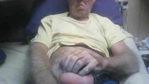 Snapshot of bisoutherner chatting on July 21, 2026, 2:58 am bisoutherner online show from July 21, 2026, 2:58 am