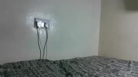 Snapshot of bitchcam_ chatting on November 21, 2025, 7:40 am bitchcam_ online show from November 21, 2025, 7:40 am