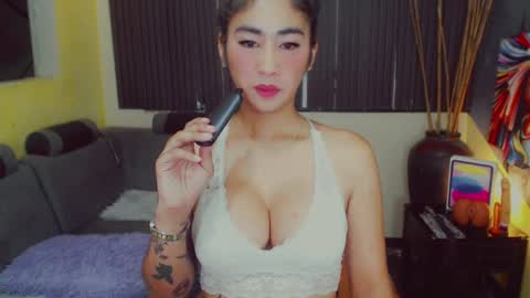 3 online show from March 25, 2026, 9:43 pm