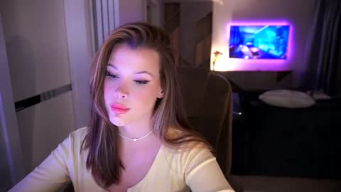 Snapshot of bitter_moon chatting on December 1, 2025, 1:10 am Ann Braslowsky online show from December 1, 2025, 1:10 am