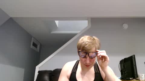 BittyBoi online show from September 20, 2025, 3:40 am